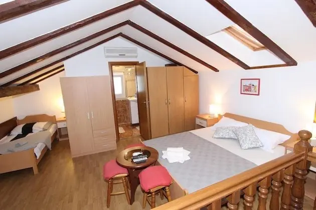 Tek Büyük Yataklı Oda, 1 Büyük (Queen) Boy Yatak (2nd Floor)