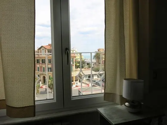 Superior Büyük Yataklı Tek Kişilik Oda, 2 Tek Kişilik Yatak, Özel Banyo, Deniz Manzaralı