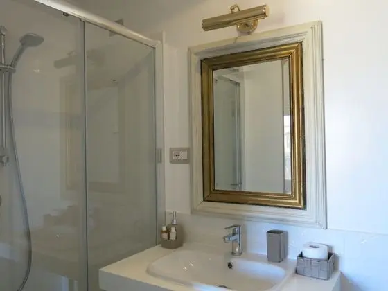 Superior Tek Büyük Yataklı Oda, 1 Büyük (Queen) Boy Yatak, Özel Banyo, Deniz Manzaralı