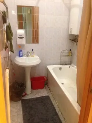 Economy Tek Büyük Yataklı Oda, Ortak Banyo