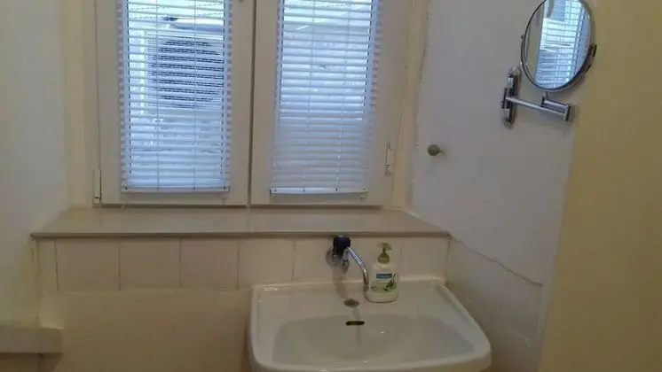 Tek Kişilik Oda, 1 Tek Kişilik Yatak