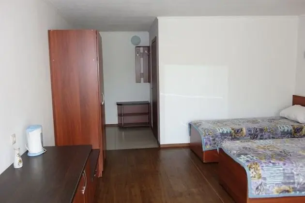 Üç Kişilik Oda