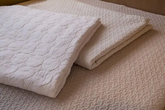 Ortak Ranzalı Oda, Karma Ranzalı Oda