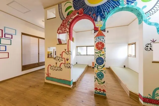 Ortak Ranzalı Oda, Karma Ranzalı Oda