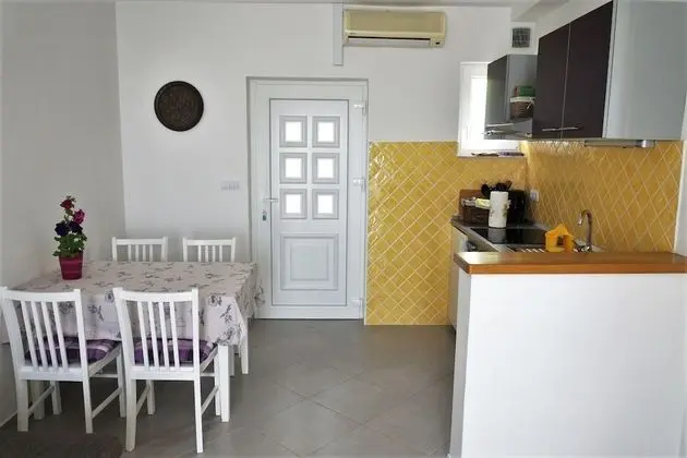 Apart Daire, Deniz Manzaralı