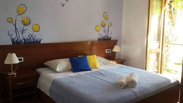 Deluxe Tek Büyük Yataklı Oda, Balkon, Deniz Manzaralı