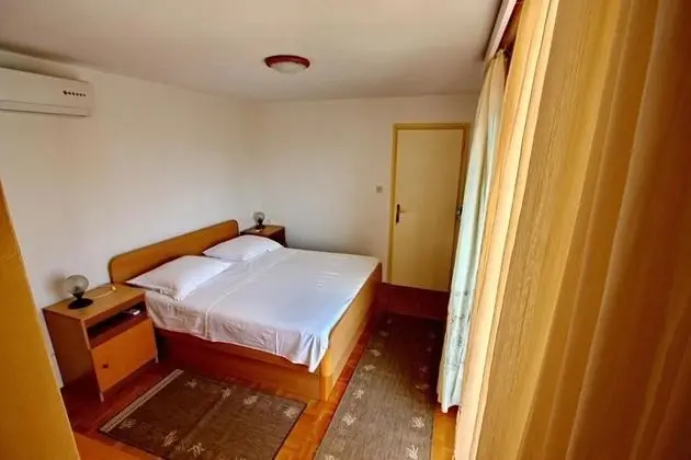 Tek Büyük Yataklı Oda, Balkon