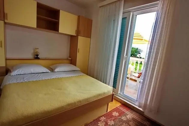 Tek Büyük Yataklı Oda, Balkon