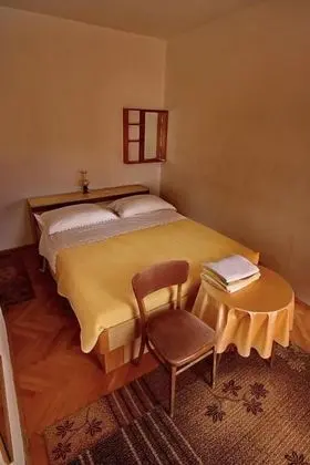 Tek Büyük Yataklı Oda, Balkon