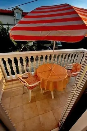 Tek Büyük Yataklı Oda, Balkon