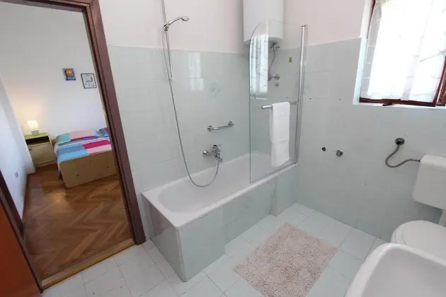 Basic Oda, 1 Çift Kişilik Yatak, Küvet