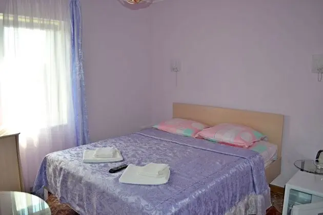 Tek Büyük Yataklı Oda, 1 Büyük (Queen) Boy Yatak