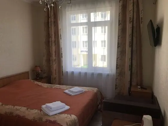 Standard Tek Büyük Yataklı Oda (Shared Balcony)