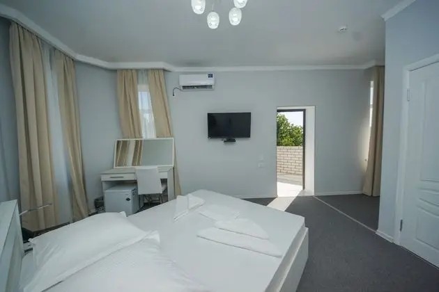 Comfort Tek Büyük veya İki Ayrı Yataklı Oda