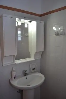 Stüdyo, Bahçe Manzaralı