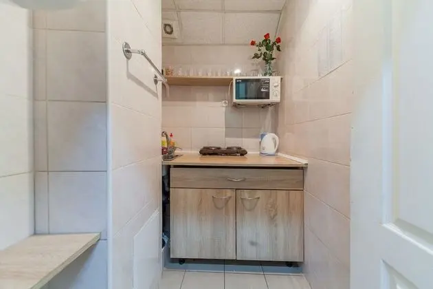 Economy Üç Kişilik Oda, Ortak Banyo