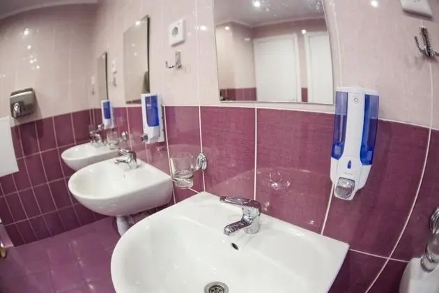 Ortak Ranzalı Oda, Sadece kadınlar için (6 beds)