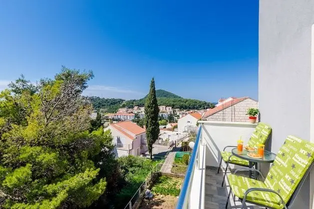 Tek Büyük Yataklı Oda, Balkon, Deniz Manzaralı (3)