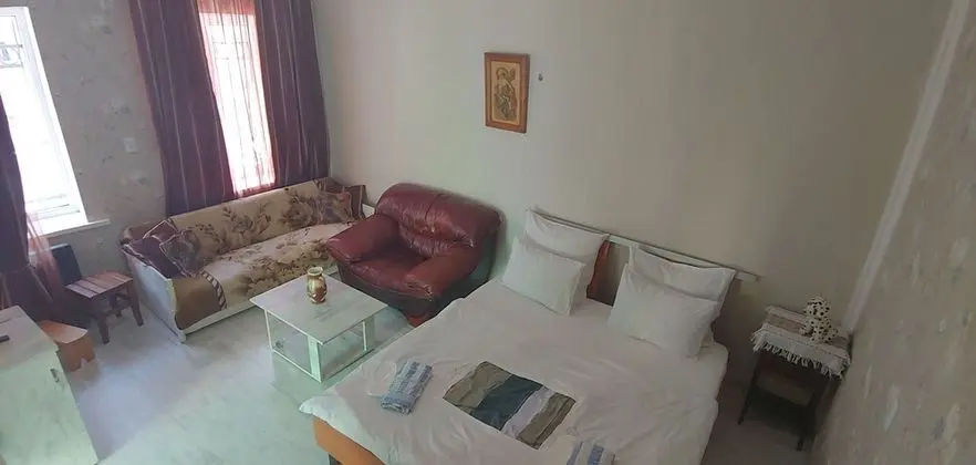 Apart Daire, 1 En Büyük (King) Boy Yatak ve Çekyat, Sigara İçilmez
