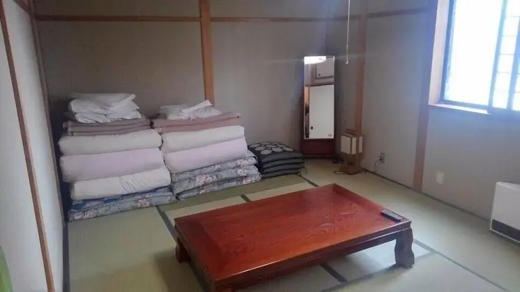 Superior Oda (Family Room)