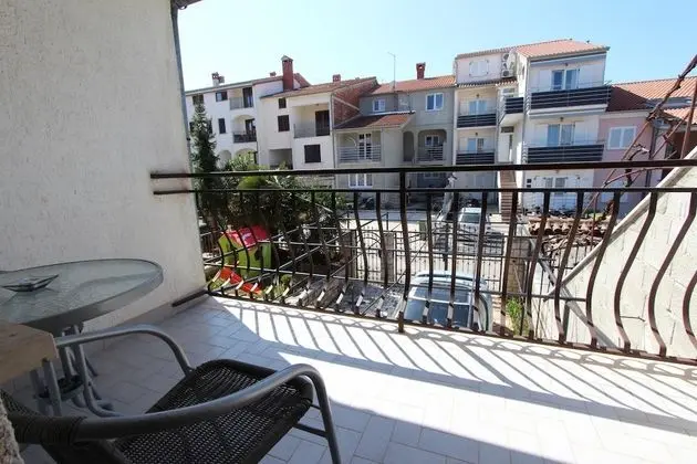 Tek Büyük Yataklı Oda, Balkon