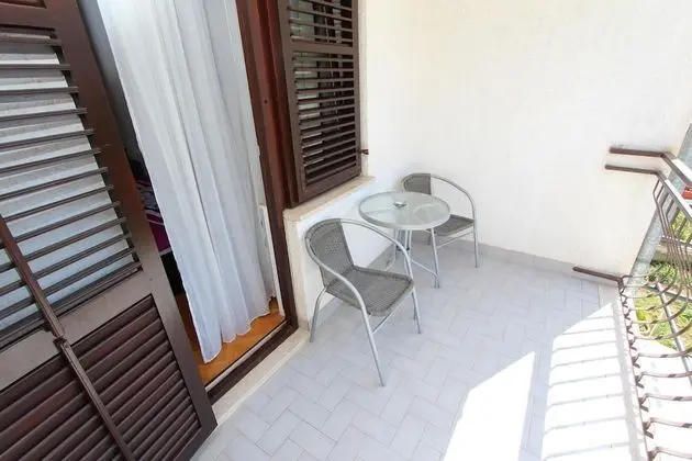 Tek Büyük Yataklı Oda, Balkon