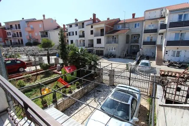 Tek Büyük Yataklı Oda, Balkon