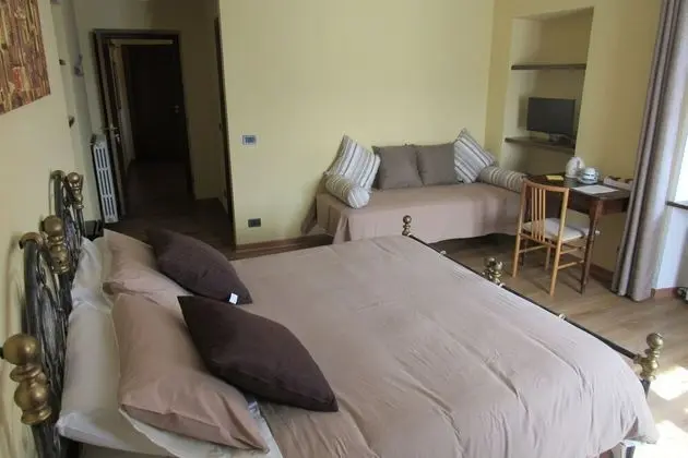 Tek Büyük veya İki Ayrı Yataklı Oda