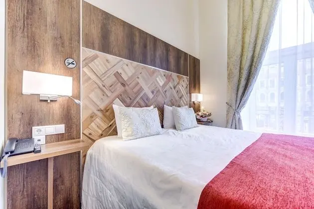 Deluxe Tek Büyük Yataklı Oda, Balkon