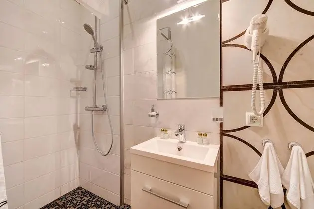 Deluxe Tek Büyük Yataklı Oda, Balkon