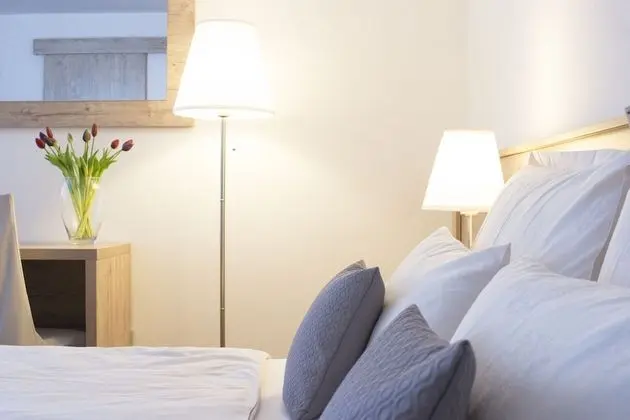 Tek Büyük Yataklı Oda, Balkon