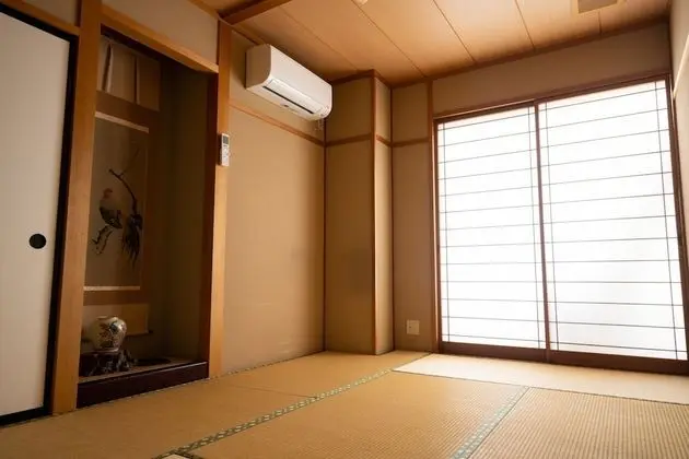 Traditional Oda