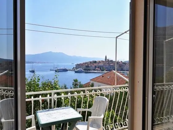Tek Büyük Yataklı Oda, Balkon, Deniz Manzaralı