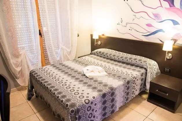 Tek Büyük Yataklı Oda, 1 Yatak Odası