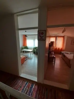 Basic Apart Daire, 2 Büyük (Queen) Boy Yatak, Sigara İçilebilir, Tepe Manzaralı