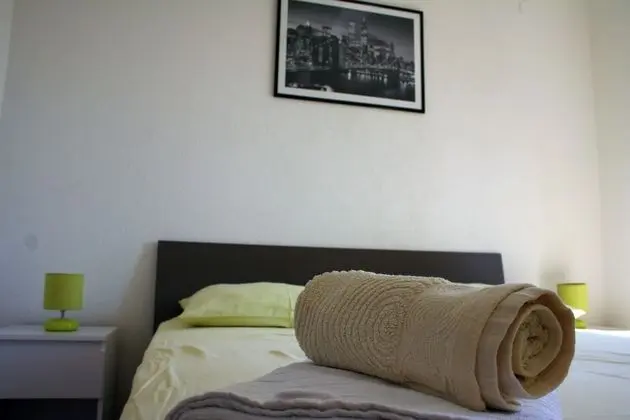 Tek Büyük Yataklı Oda, 1 Büyük (Queen) Boy Yatak, Liman Manzaralı