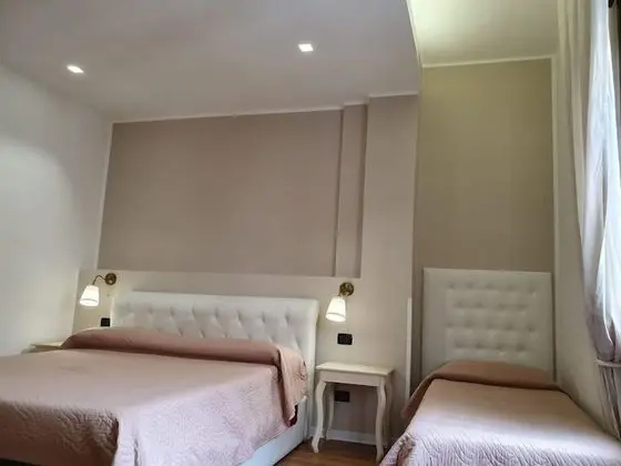 Deluxe Tek Büyük veya İki Ayrı Yataklı Oda, Şehir Manzaralı