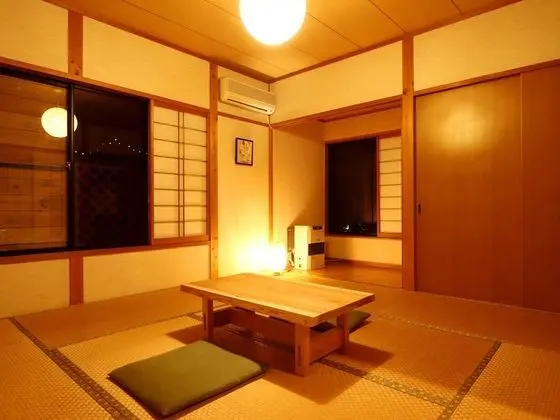 Traditional Oda (Japanese Style for 3 Guests)