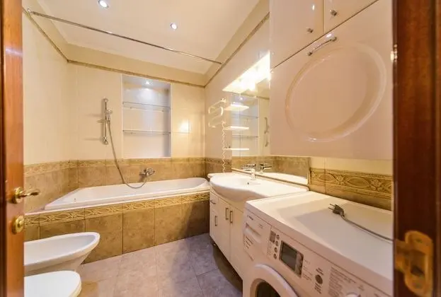 Economy Oda, Ortak Banyo