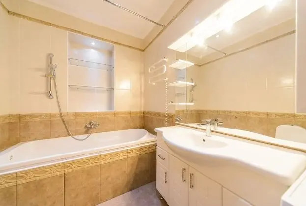 Economy Oda, Ortak Banyo