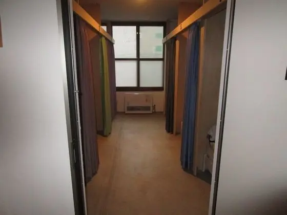 Ortak Ranzalı Oda, Sadece kadınlar için (Single Bed, A)