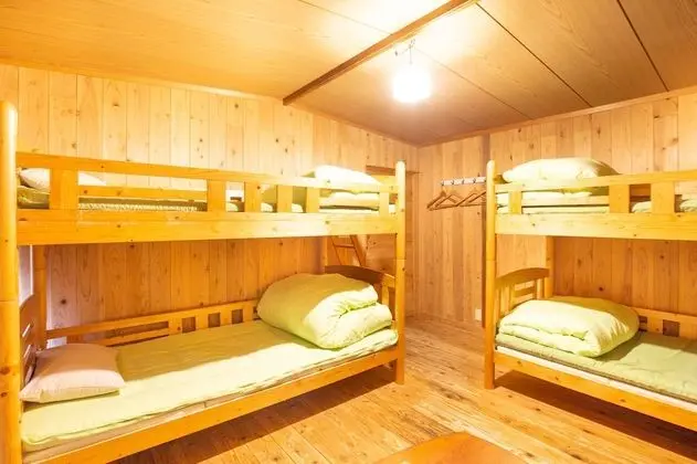 Basic Dört Kişilik Oda, Birden Çok Yatak, Sigara İçilmez, Ortak Banyo