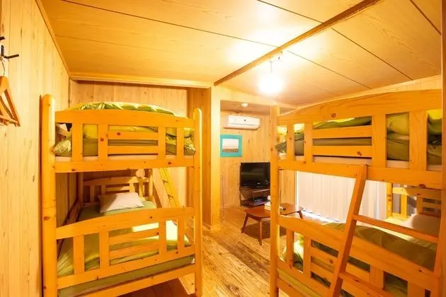 Basic Dört Kişilik Oda, Birden Çok Yatak, Sigara İçilmez, Ortak Banyo