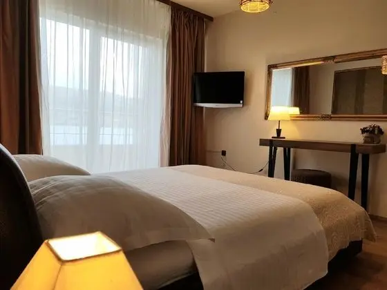 Family Room with Balcony and Sea View