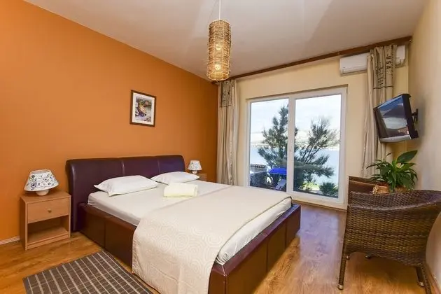 Family Room with Balcony and Sea View