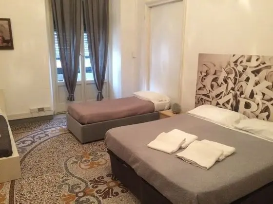 Üç Kişilik Oda, Birden Çok Yatak, Sigara İçilmez
