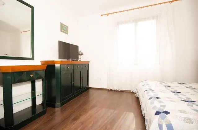 Comfort Tek Büyük Yataklı Oda, Balkon, Deniz Manzaralı