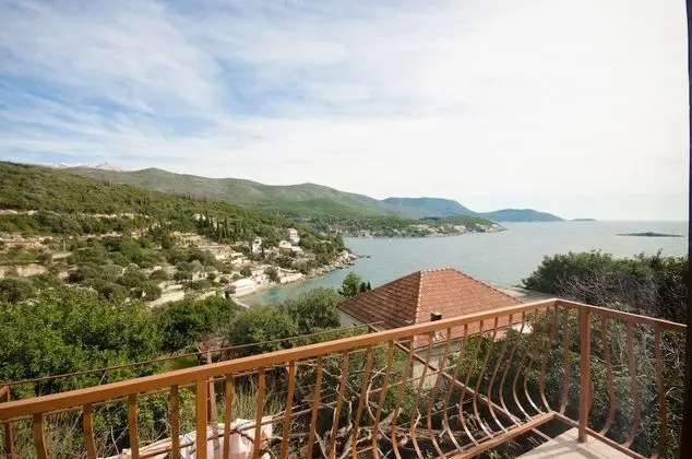Romantic Tek Büyük Yataklı Oda, Balkon, Deniz Manzaralı