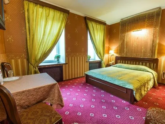 Standard Tek Büyük Yataklı Oda (Kupecheskiy)