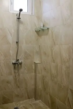 Tek Büyük Yataklı Oda, Bahçe Manzaralı